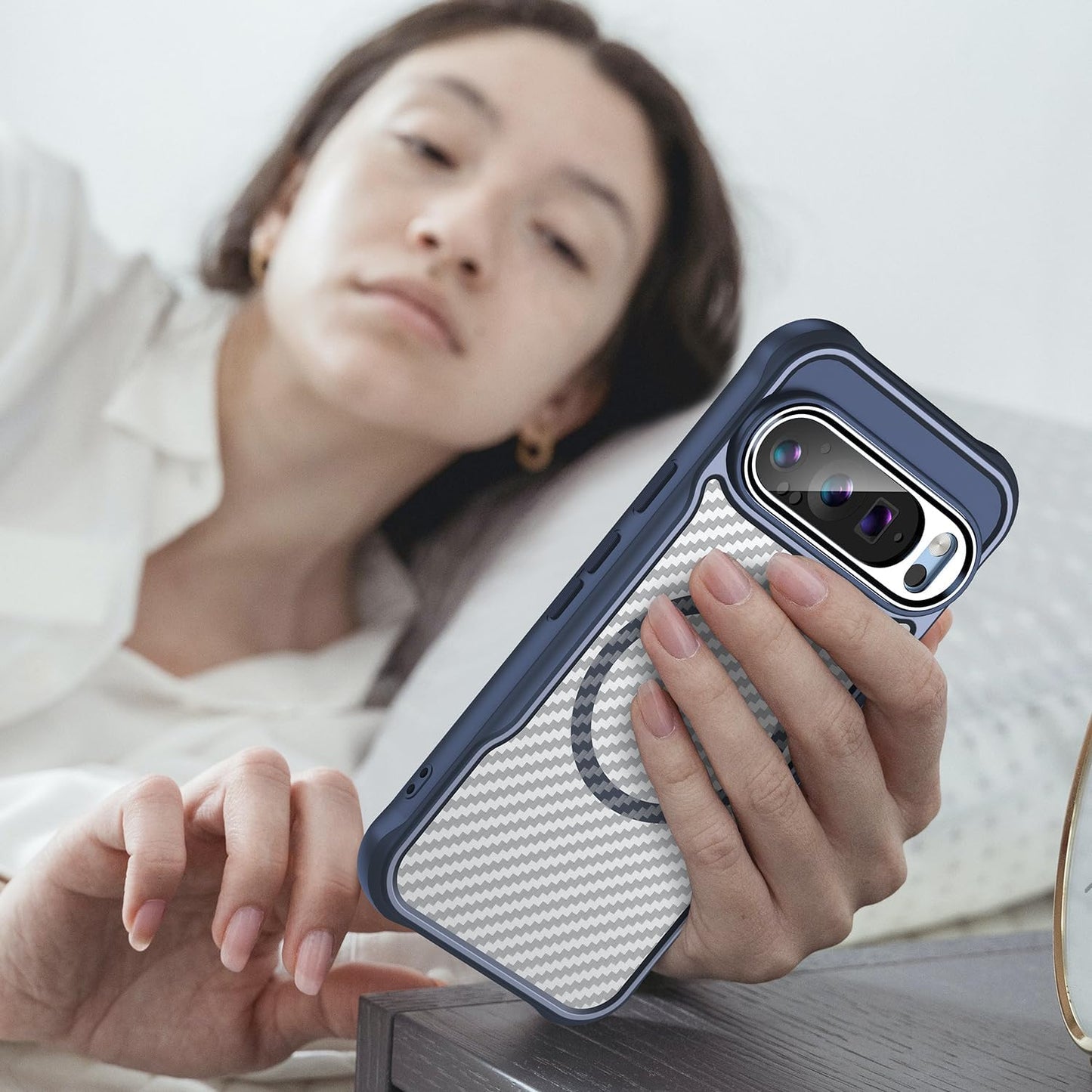 iTape Magnetic carbon fibre case for Google Pixel 9 Pro, support wireless charging, carbon fibre shockproof slim case Black