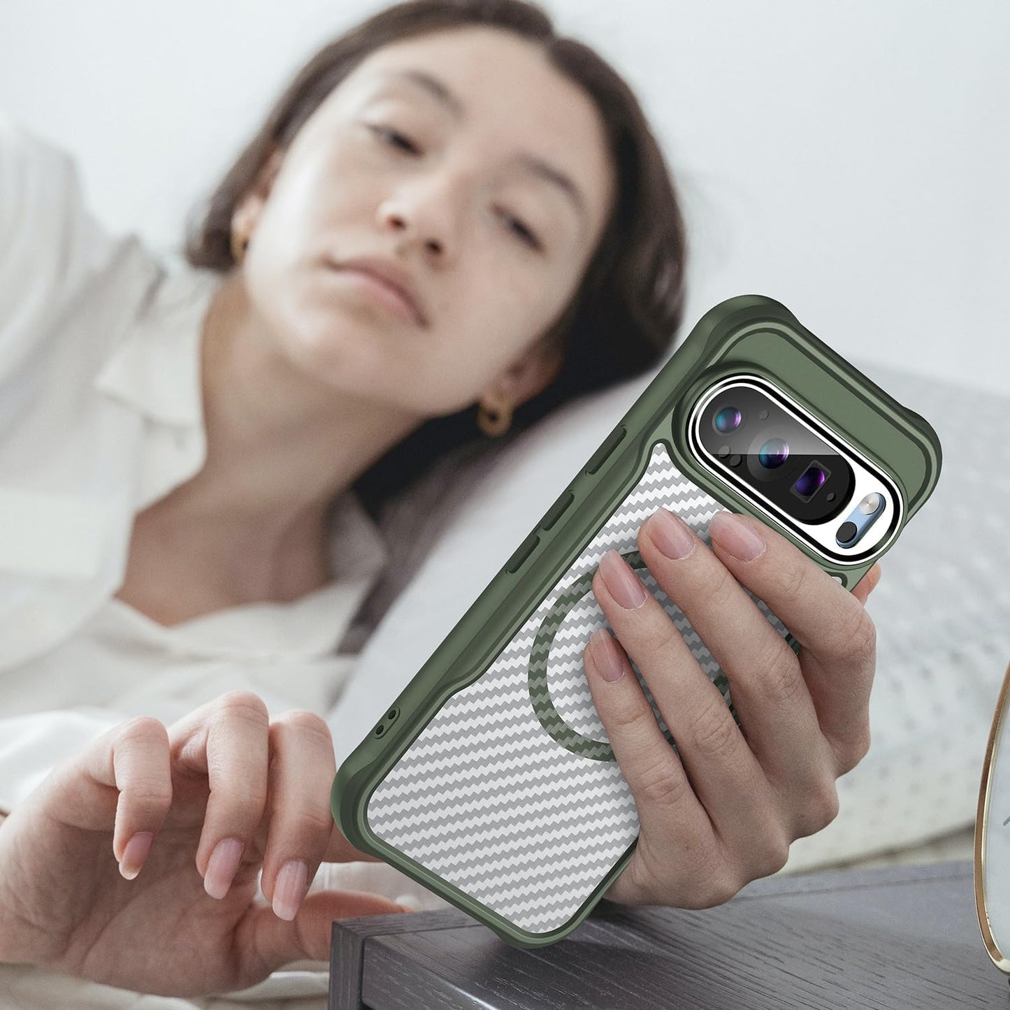 iTape Magnetic carbon fibre case for Google Pixel 9 Pro, support wireless charging, carbon fibre shockproof slim case Black