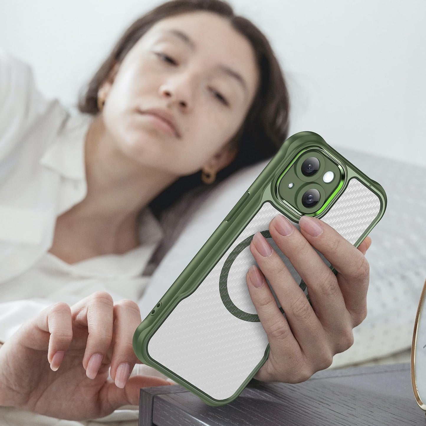 Magnetic carbon fibre case for iPhone 15, support wireless charging, carbon fibre shockproof slim case Blue